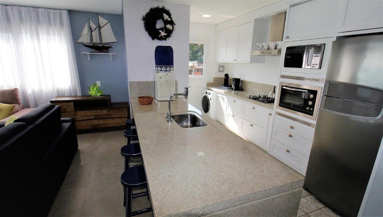 1080 - Apartamento Com Vista Para O Mar Em Bombinhas Luaran gambar