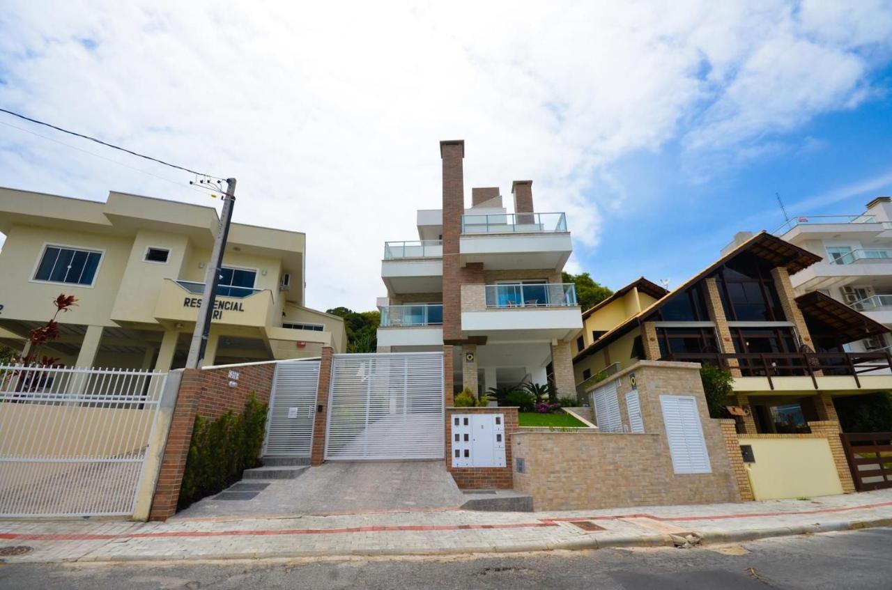 1080 - Apartamento Com Vista Para O Mar Em Bombinhas Luaran gambar