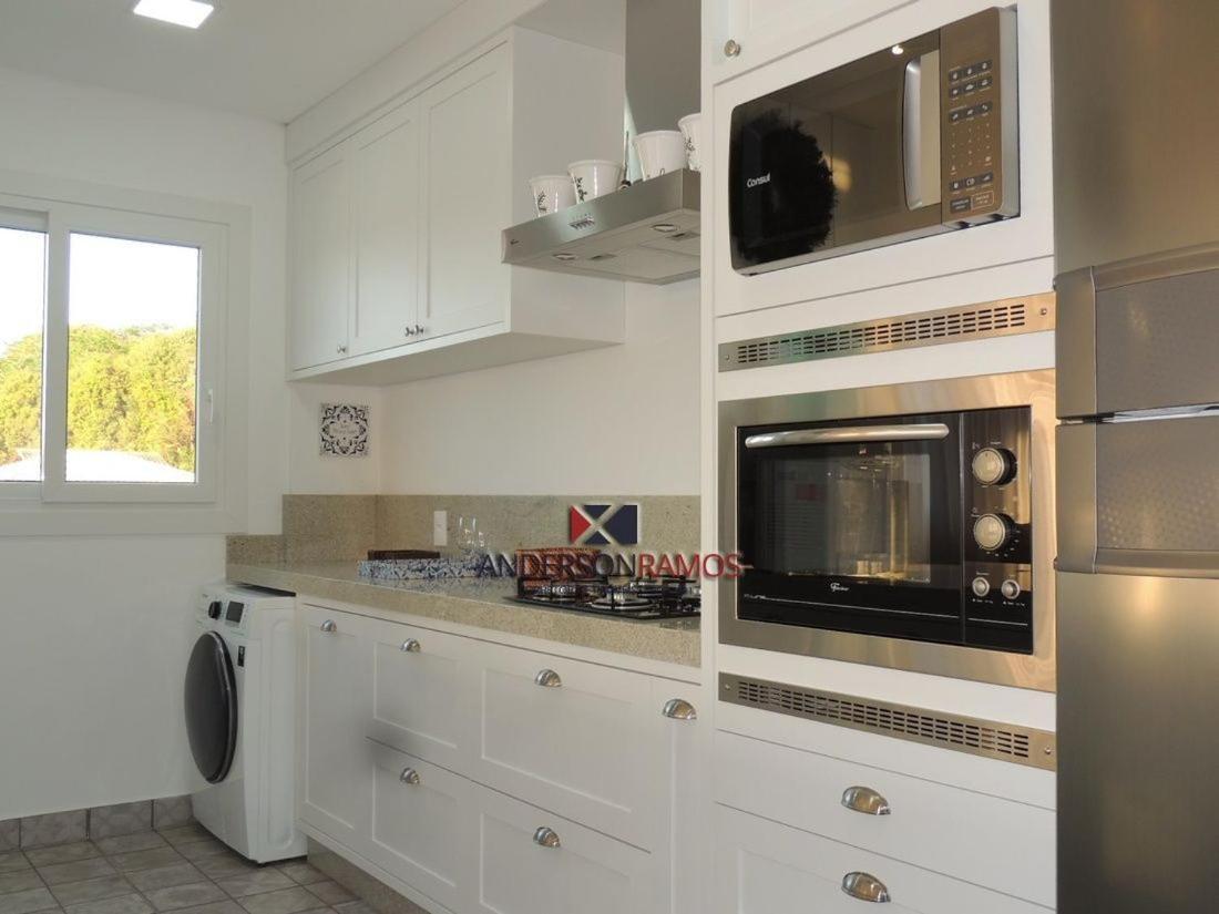 1080 - Apartamento Com Vista Para O Mar Em Bombinhas Luaran gambar